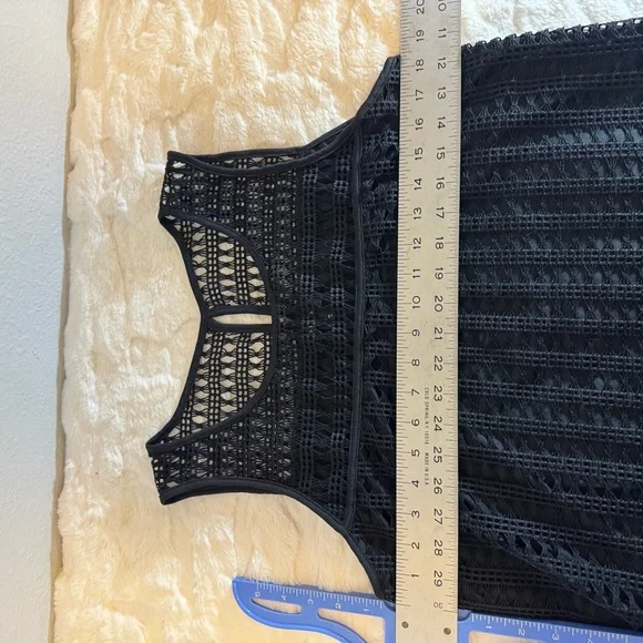 NAIF Black Crochet Detail Tank Top - Picture 7 of 7